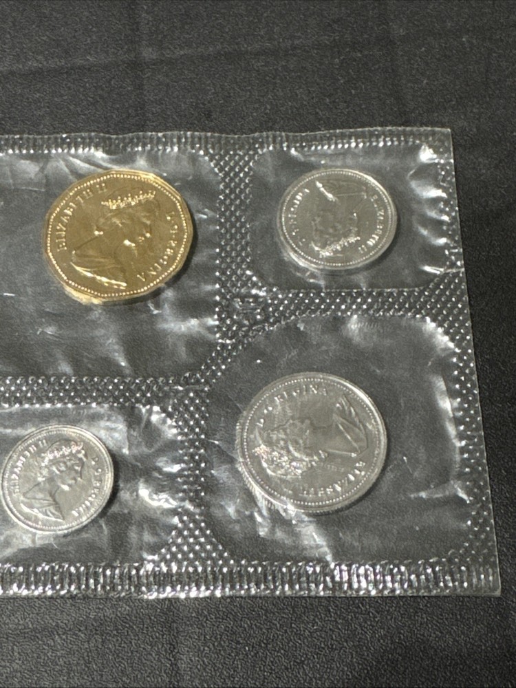 1993 Canada six coin mint set!