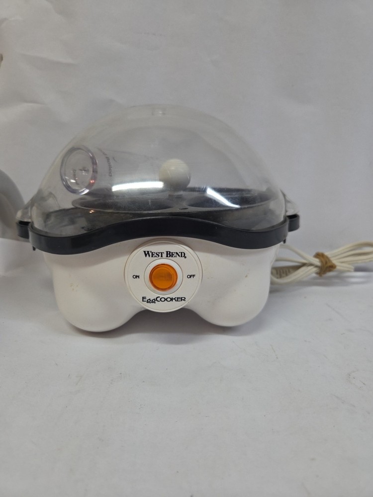 West Bend Electric Automatic Egg Cooker 86628- Excellent And Clean!