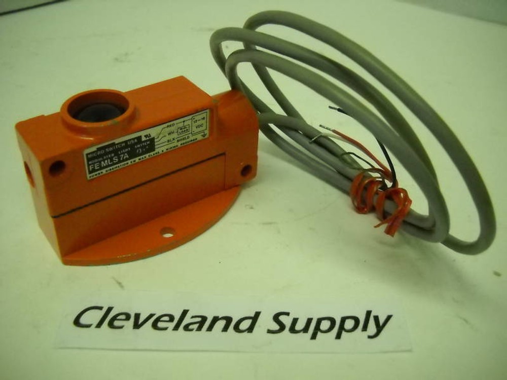 MICROSWITCH MLS7A2311 MODULATED LIGHT SWITCH 12-16V NOS CONDITION NO BOX