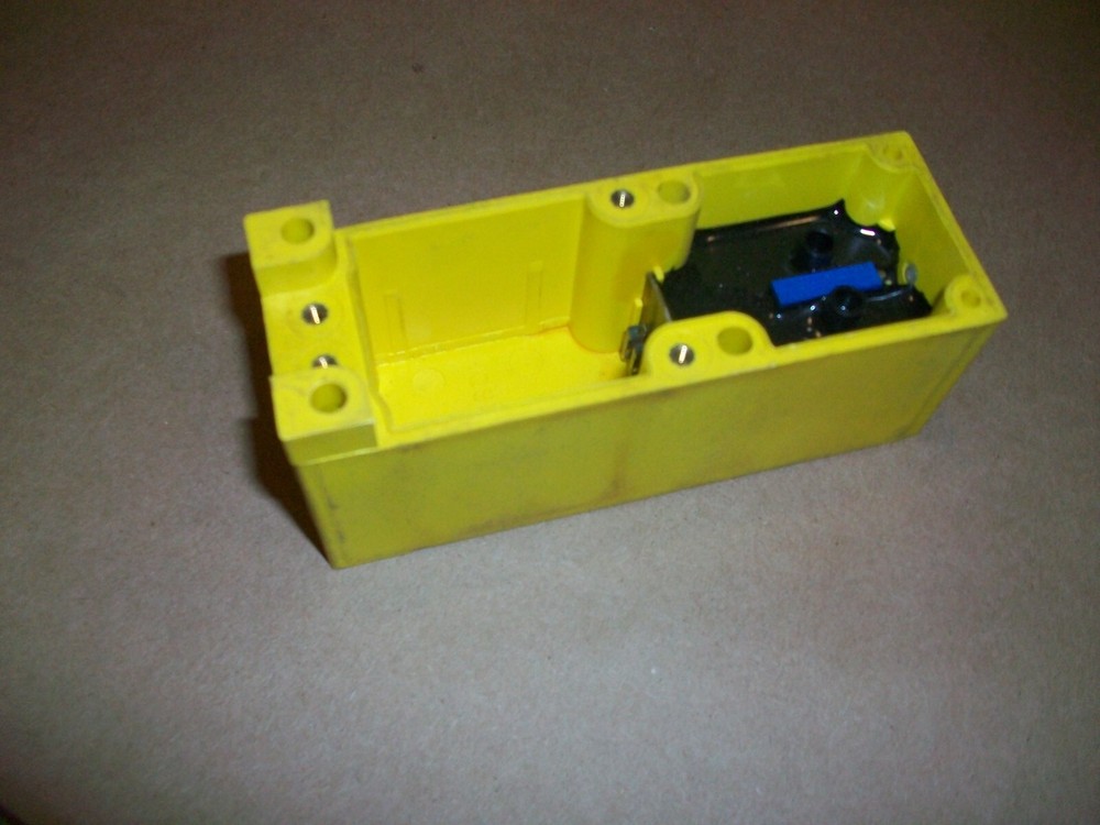 Banner Multi-Beam Sensor L1 USED