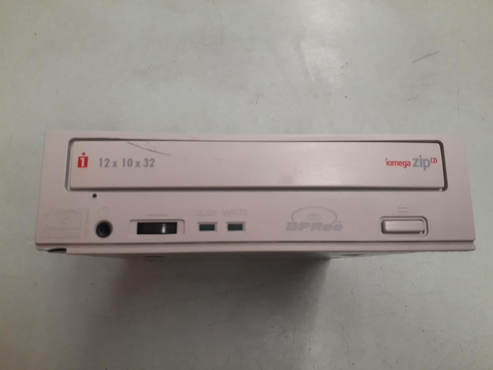 iOmega ZIPCD3840INT CD Rewritable Drive - Beige Bezel