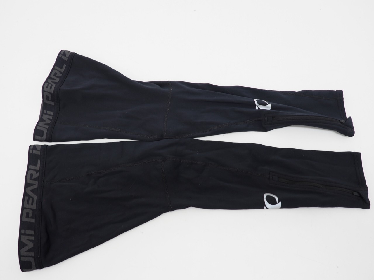 Pearl iZUMi Cycling Leg Warmers Size Medium Left/Right Pair Black Zip Ankle Cuff
