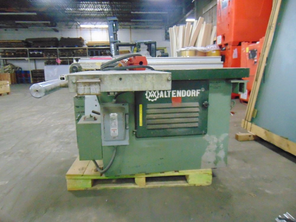 Panel Saw - 77" x 73" x 39"