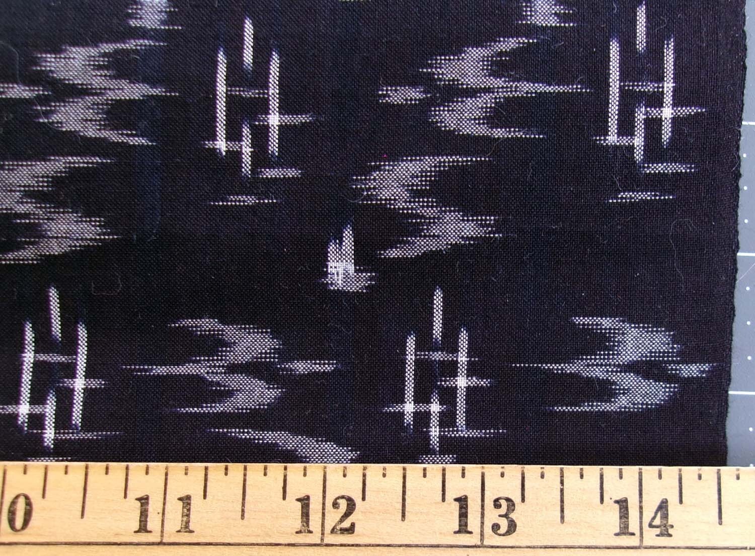 Kurume Kasuri Japanese Kimono Fabric 1 Yard Indigo Blue Black