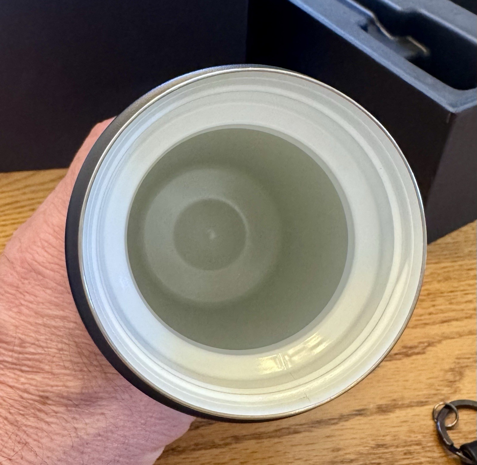 GENUINE OEM RANGE ROVER MUG/KEYRING BOXED SET. NEVER USED. PART #51LJGF038NAA.