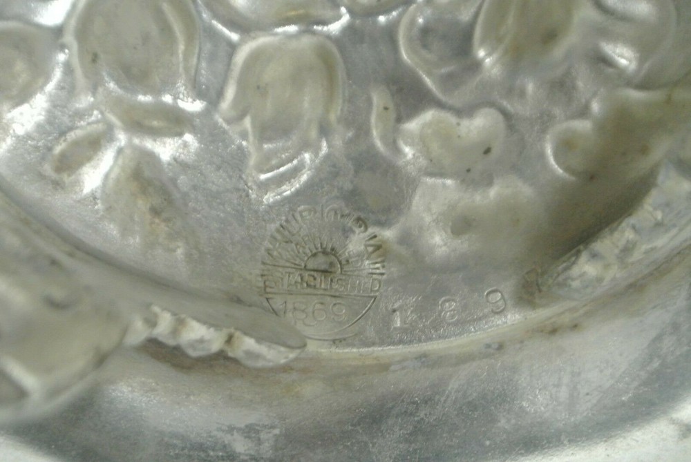 Vintage Aurora Warranted Established 1869 Brides Basket