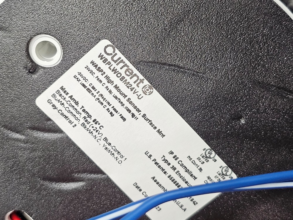 Current WSPLWOSM24V-U WASP2 High Mount Sensor Surface Mount 24VDC Watertight