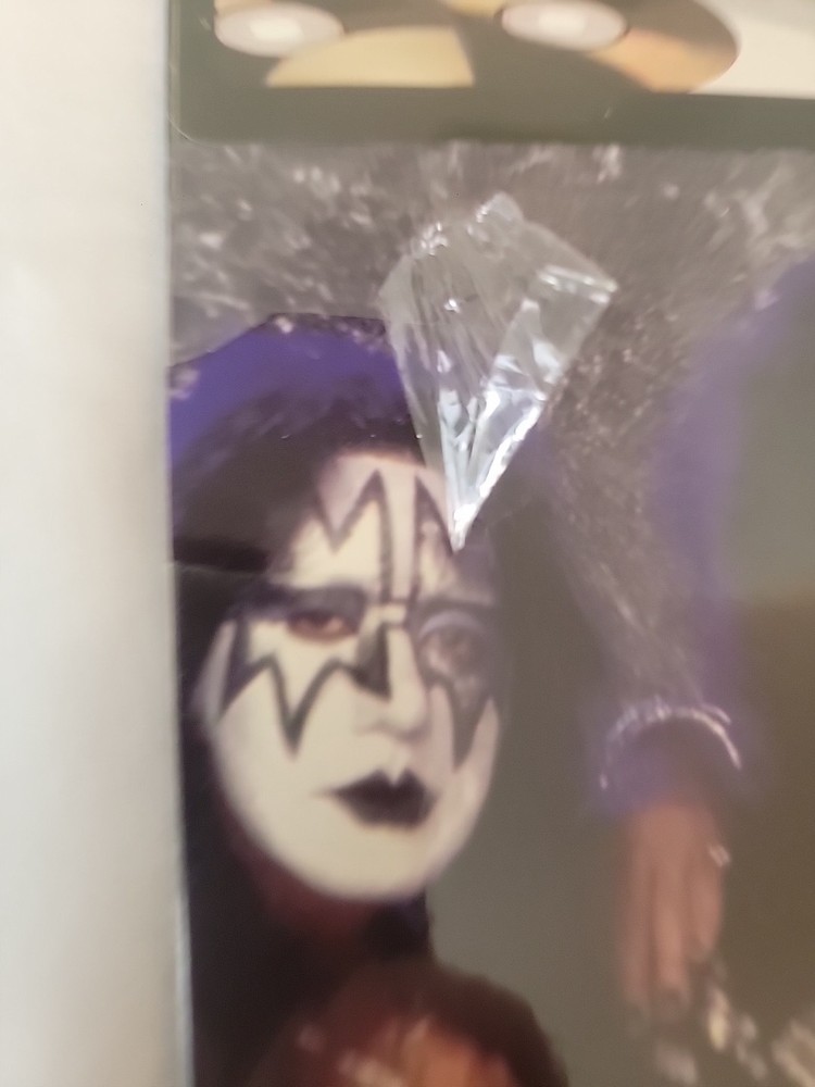 KISS POP-UP CD HOLDER SEALED OFFICIAL 1997