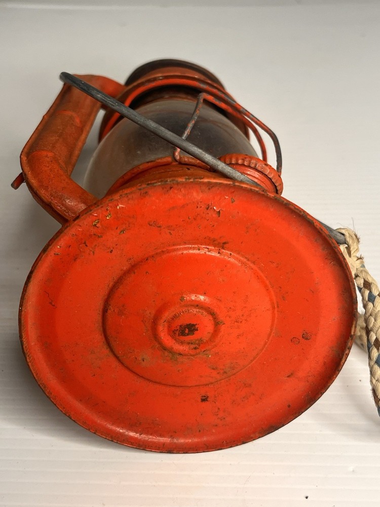 Dietz No 50 Lantern 8.5” Tall