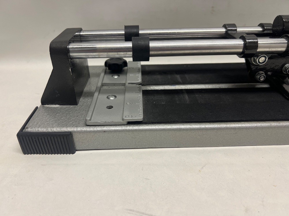 PRECISION COMPONENTS 17" TILE CUTTER