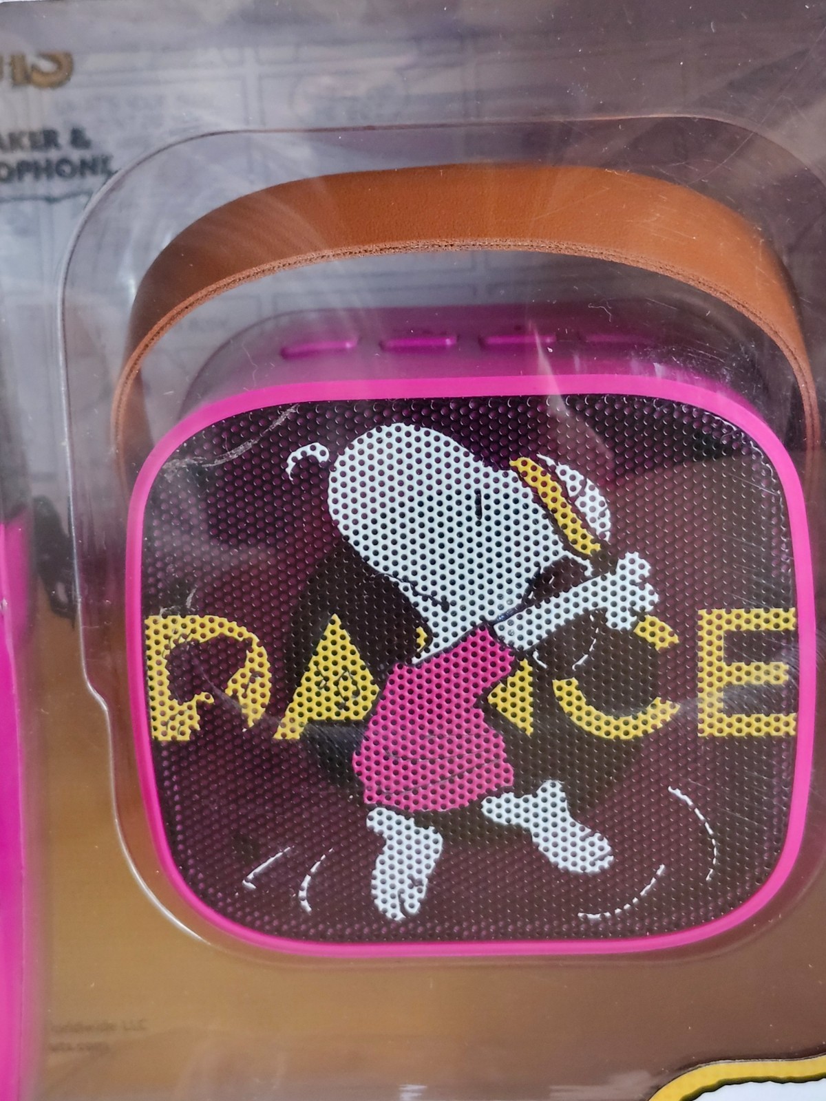 PEANUTS SNOOPY WIRELESS SPEAKER & KARAOKE MICROPHONE DANCE PINK VERSION NEW