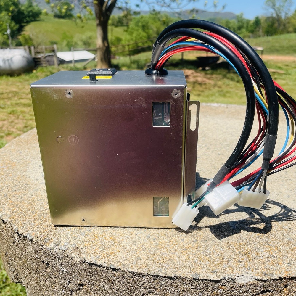 Suzo Happ Video Game Power Supply