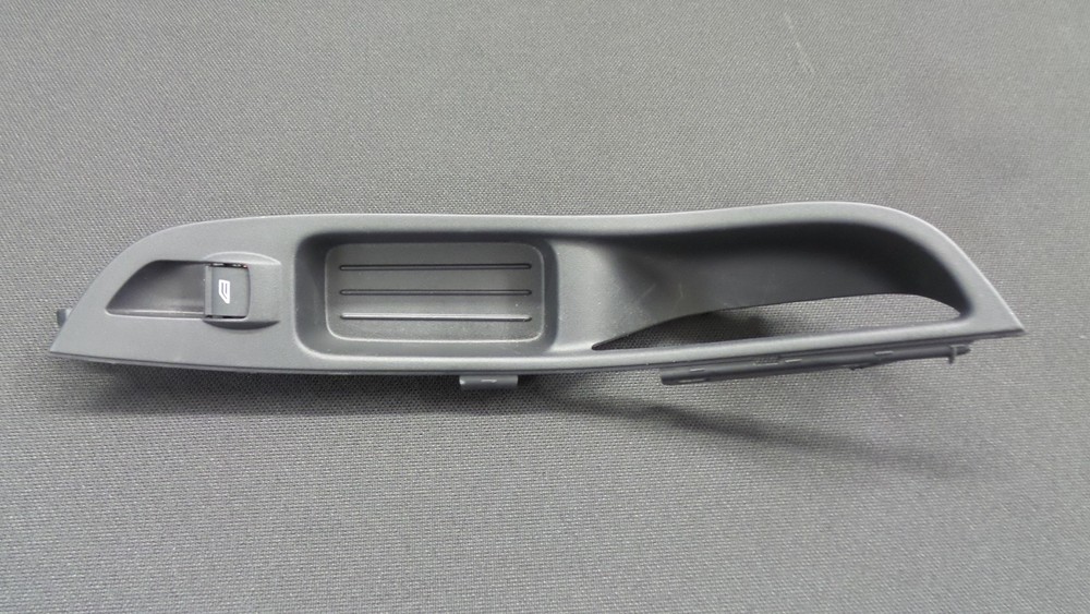 Ford Focus III MK3 facelift original window regulator switch & trim switch