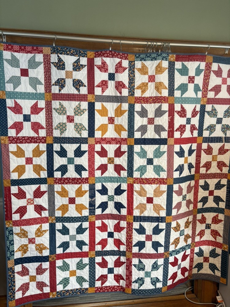 Handmade throw size studio Americana pattern quilt
