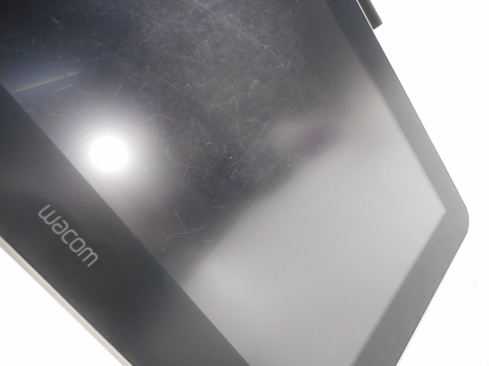 Wacom One Digital Drawing Tablet with Screen 13.3 - ONLY TABLET READ
