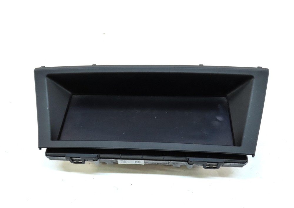 10-14 X5 X5M X6 X6M (E70 E71 E72) 8.8" FRONT GPS NAVIGATION MEDIA DISPLAY SCREEN