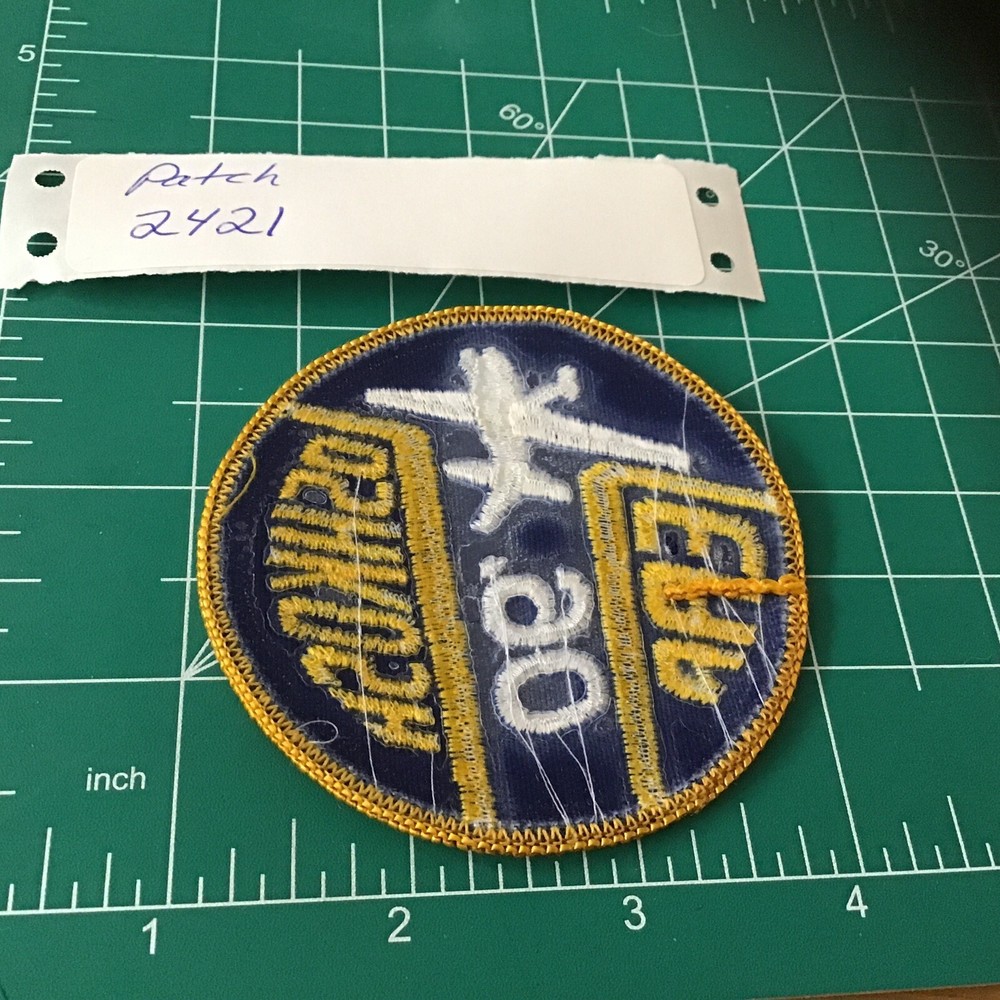 Airplane OSHKOSH 90 EAA EXPERIMENTAL AIRCRAFT ASSOCIATION Patch 1990