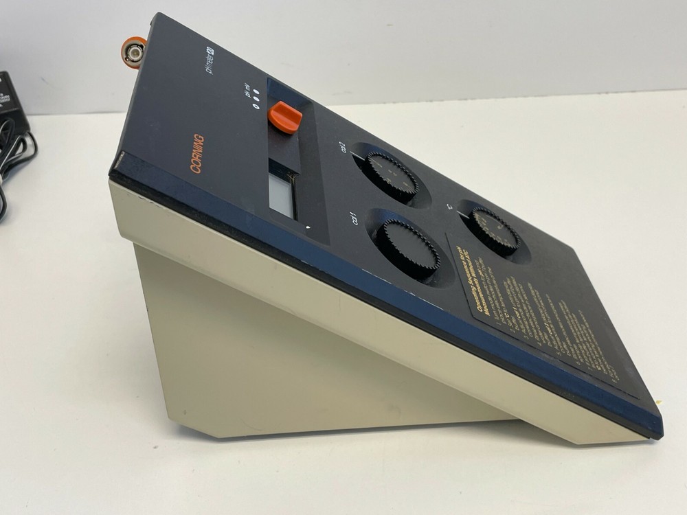 Corning M120 PH Meter