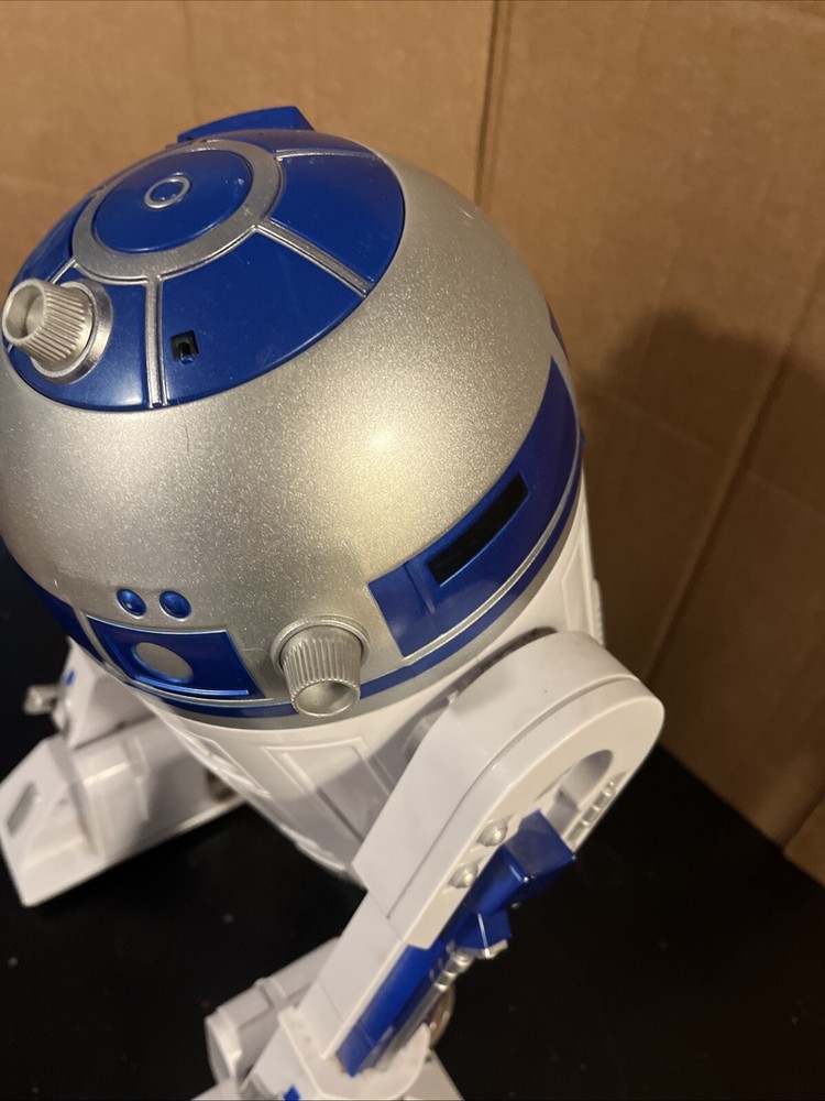 Star Wars Droid Depot R2-D2 Interactive Remote Control Droid No Remote Tested