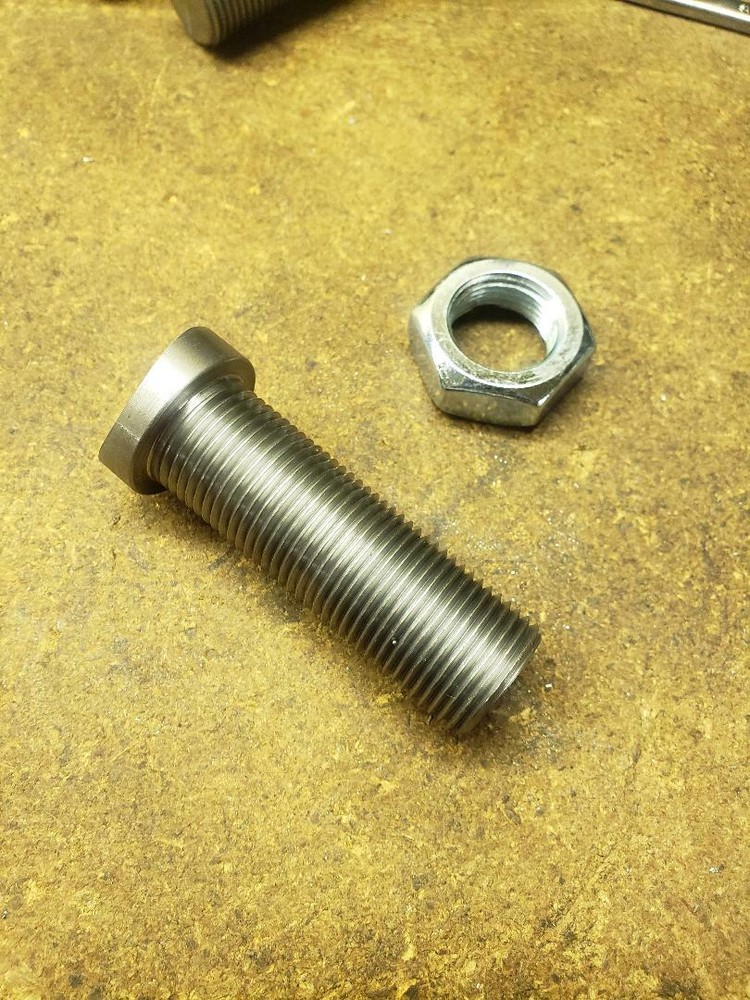 4 link weld on stud