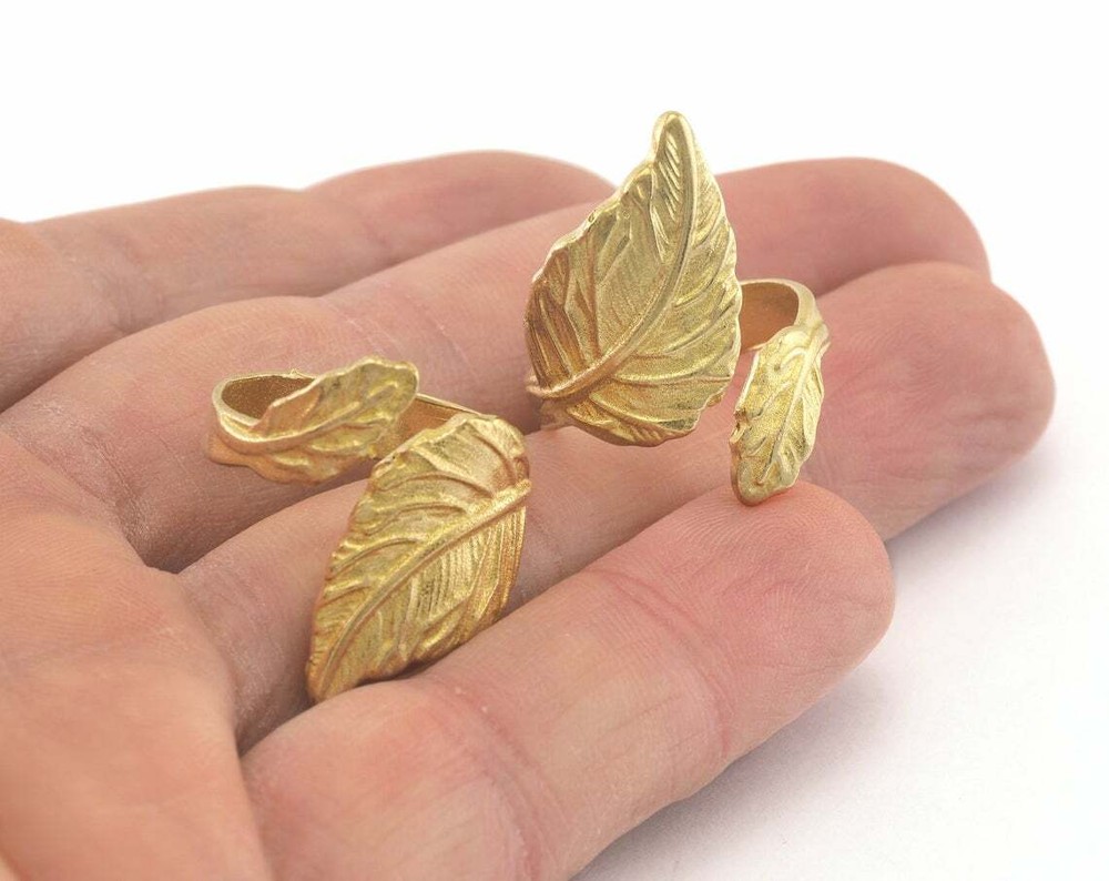 Leaf Adjustable Ring Raw brass (17.5mm 7US inner size - Adjustable ) OZ765