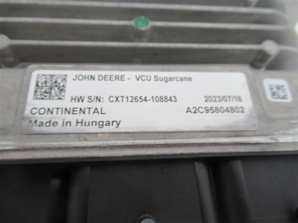 John Deere CXT12654, Multi Functional Controller for CH570, CH670 Harvester