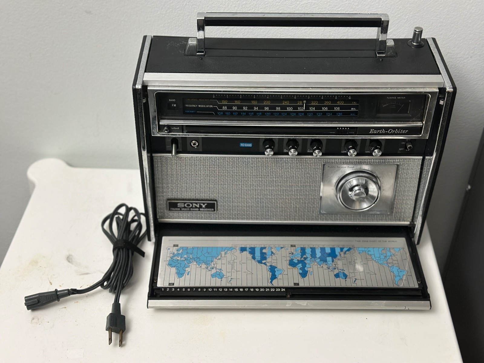 SONY 10Band Receiver AM/FM/AIR/PSB/LW/SW 1-5/BFO Model CRF-5100 , Tested/Works..