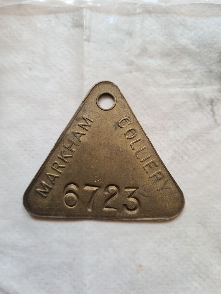Markham   PIT CHECK Tally Token Brass Mining Memrobillia   Triangle 6723