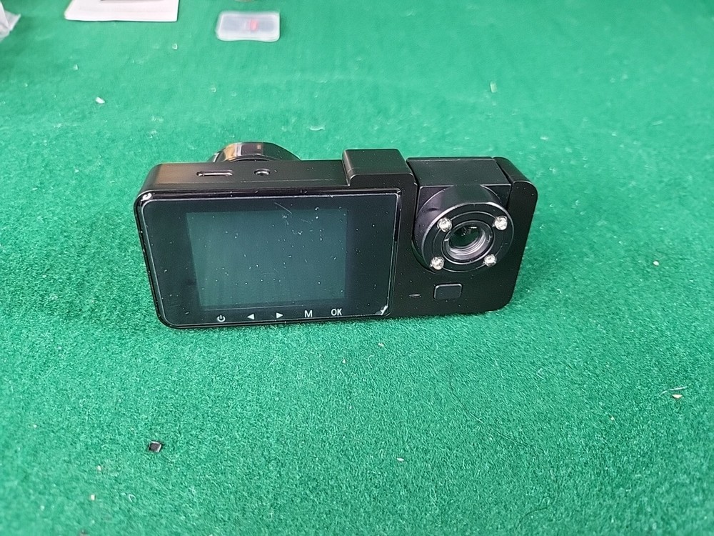 Prilotte Three Channels 4K Dash Camera Dashcam