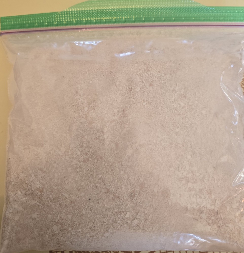 CRUSHED EGG SHELLS FOR FERTILIZER-- POWDERED-- 1 LB