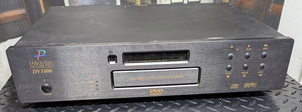 Faroudja Picture Plus DV1000 DVD/CD player