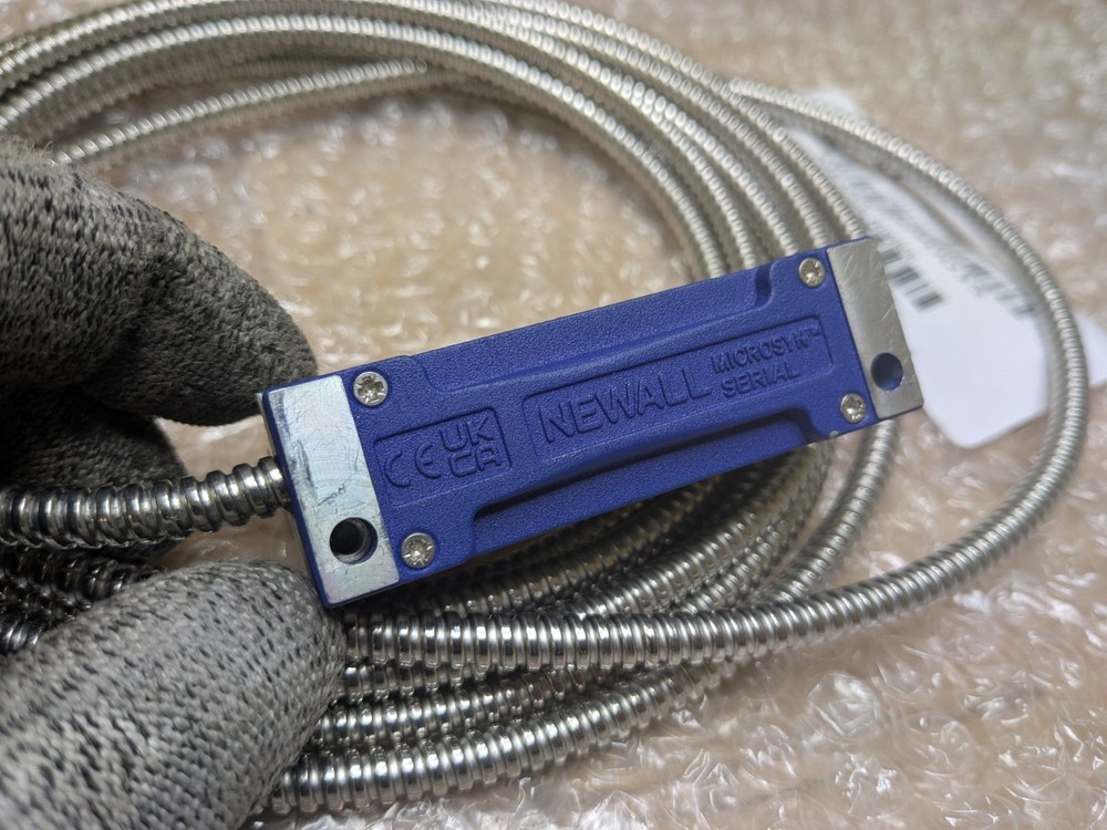 Newall Microsyn Serial 5 DRO Encoder Reader Head w/ Armored Cable ME000509D035
