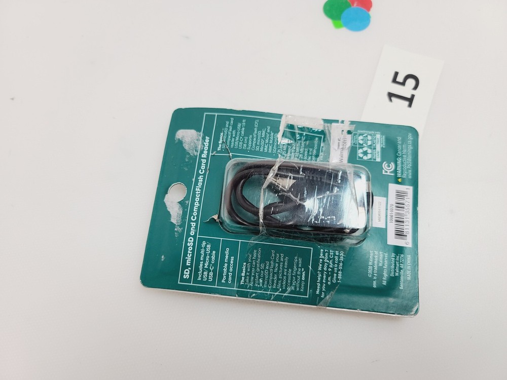 keep onn - SD, microSD and Compact Flash Card Reader - 100014070