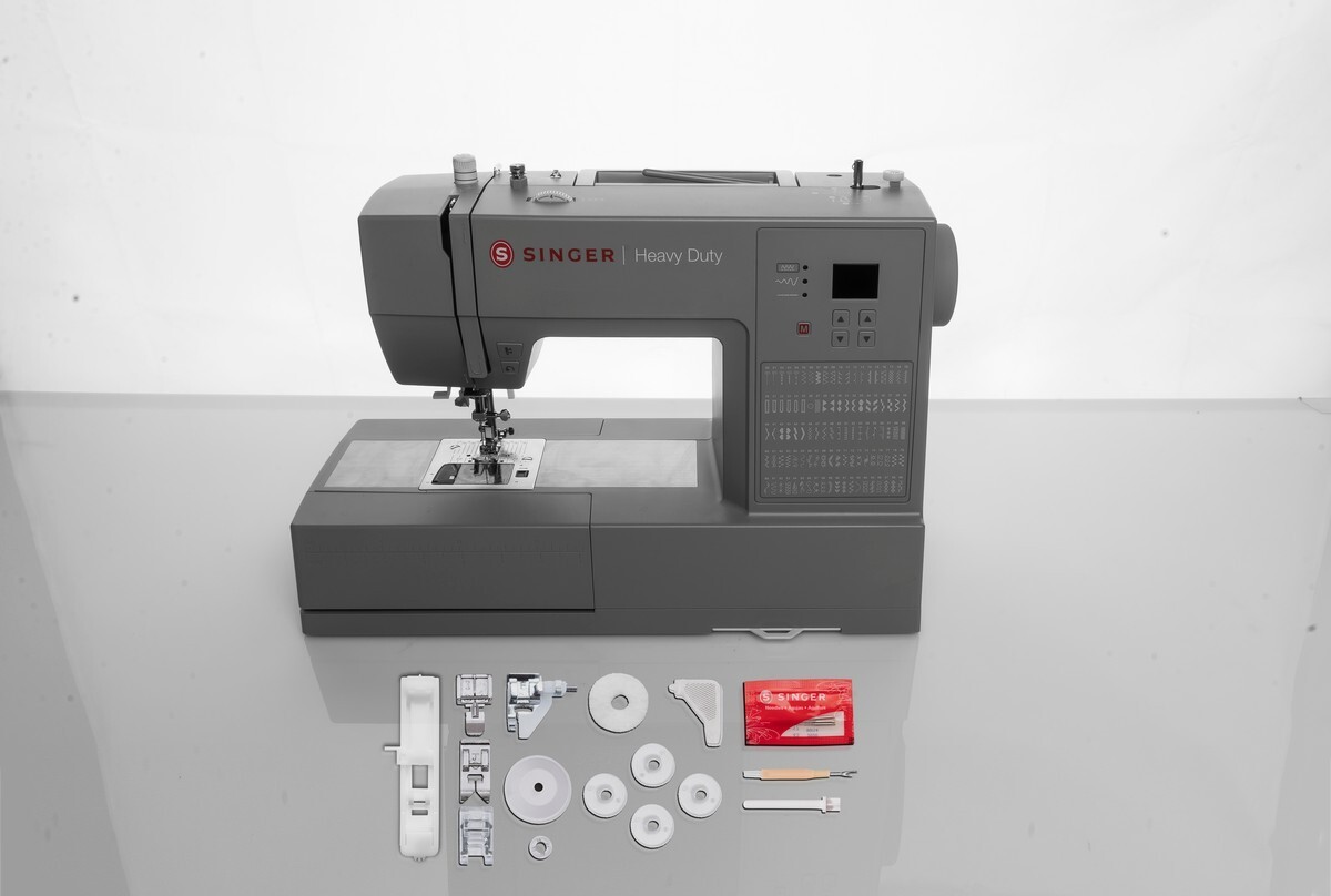 Singer Heavy Duty 6600C Sewing Machine w/ LCD Screen - Refurbished
