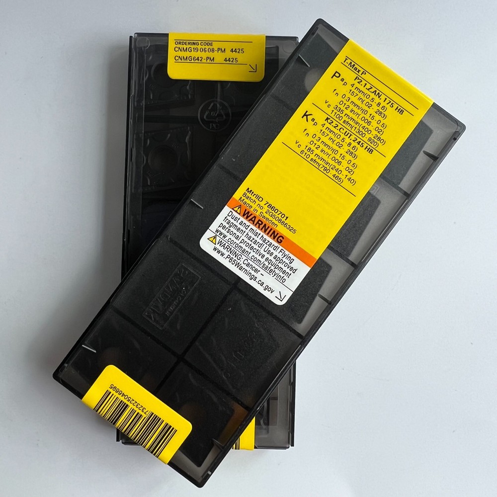 10Pcs/BOX Sandvik CNMG190608-PM 4425