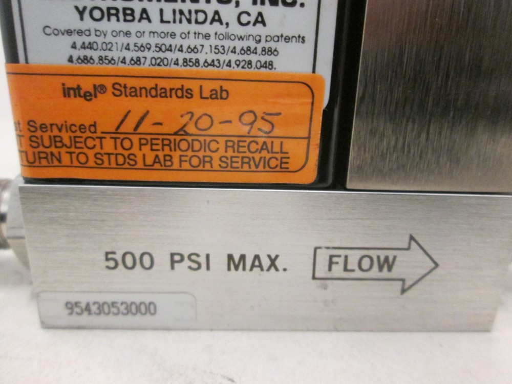 Unit UFC-1110N, Mass Flow Controller MFC, N2, 20 SLM, Used