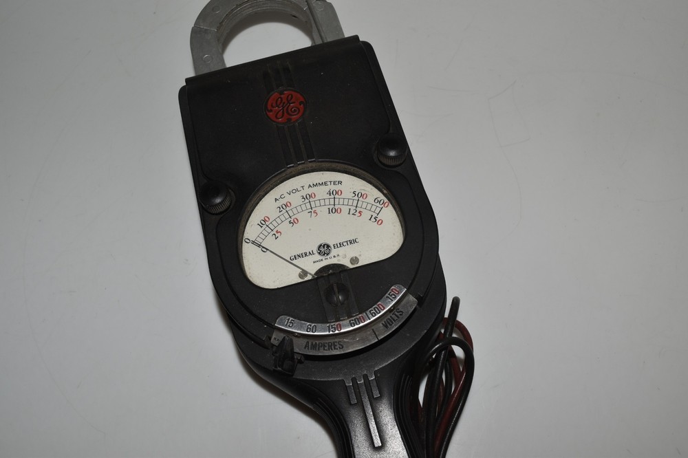 GE Model BAK1AAA1 AC Volt Ammeter (JPV58)