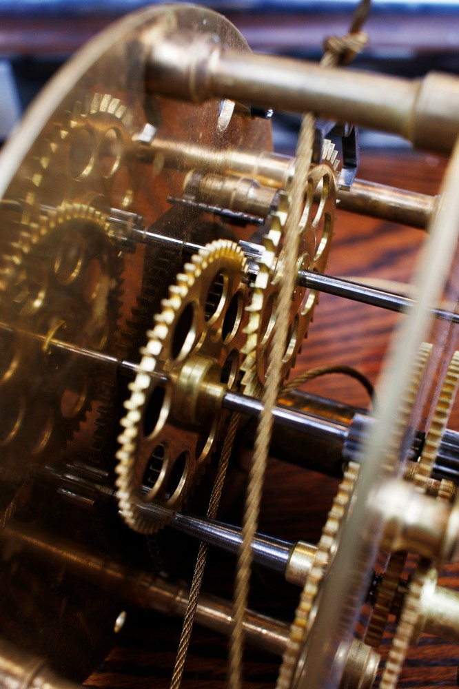 Seth Thomas Regulator # 1 Extra Round Terry Movement Weight Driven Wall Clock