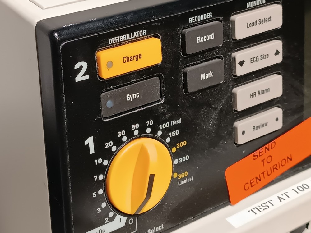 Hewlett Packard M1722B CodeMaster ECG Unit with Shock Paddles
