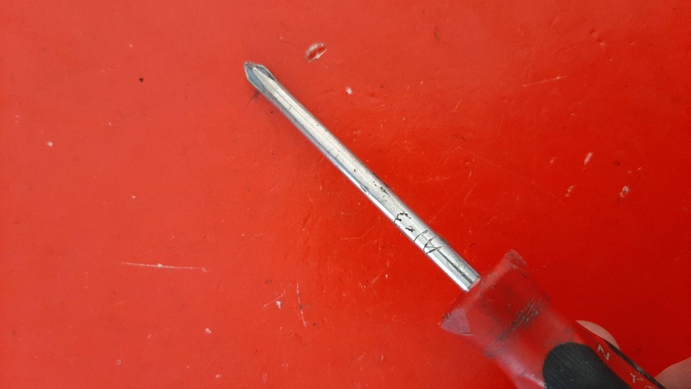 Snap-on Tools SGDP301B No. 1 Phillips Instinct Red Soft Handle Screwdriver READ