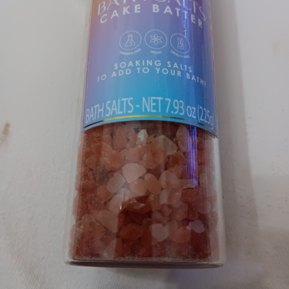 Crystal Bath Salts 7.93oz Cake Batter Sealed