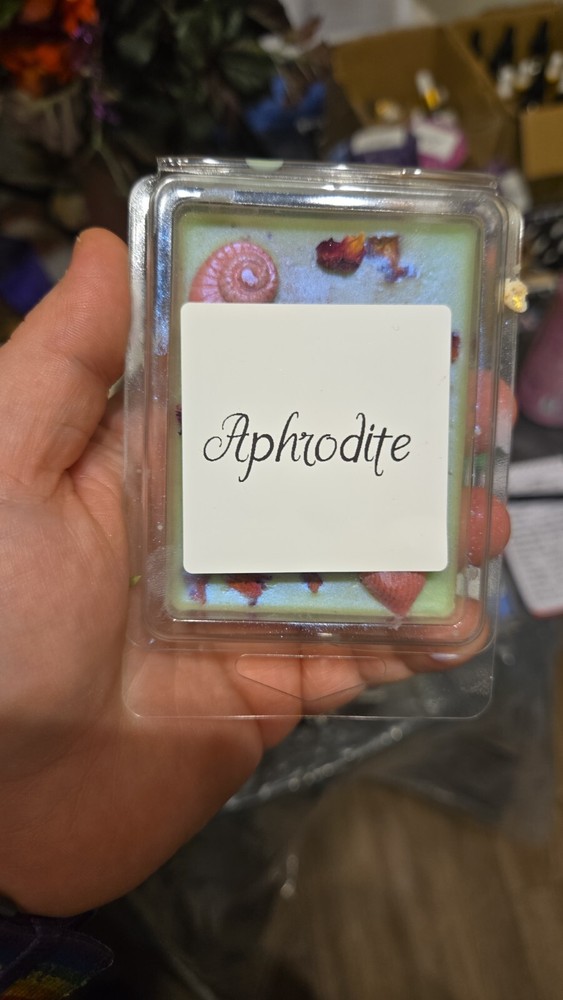 aphrodite deity waxmelts