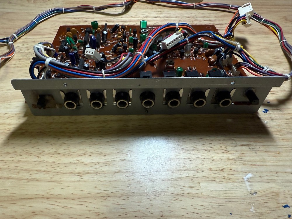 Roland Juno 106 Output Board