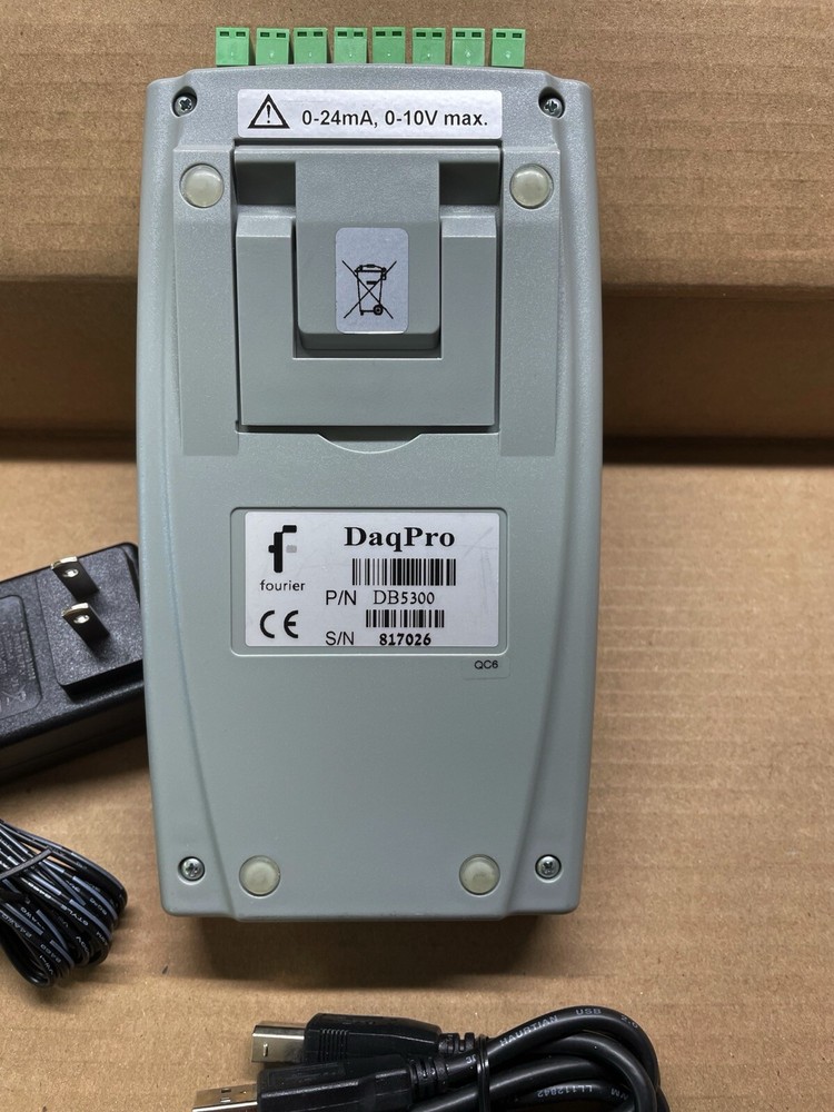 Omega/Fourtec DaqPro 8 Channel Handheld Portable Data Logger, Temp, Volt or Amp