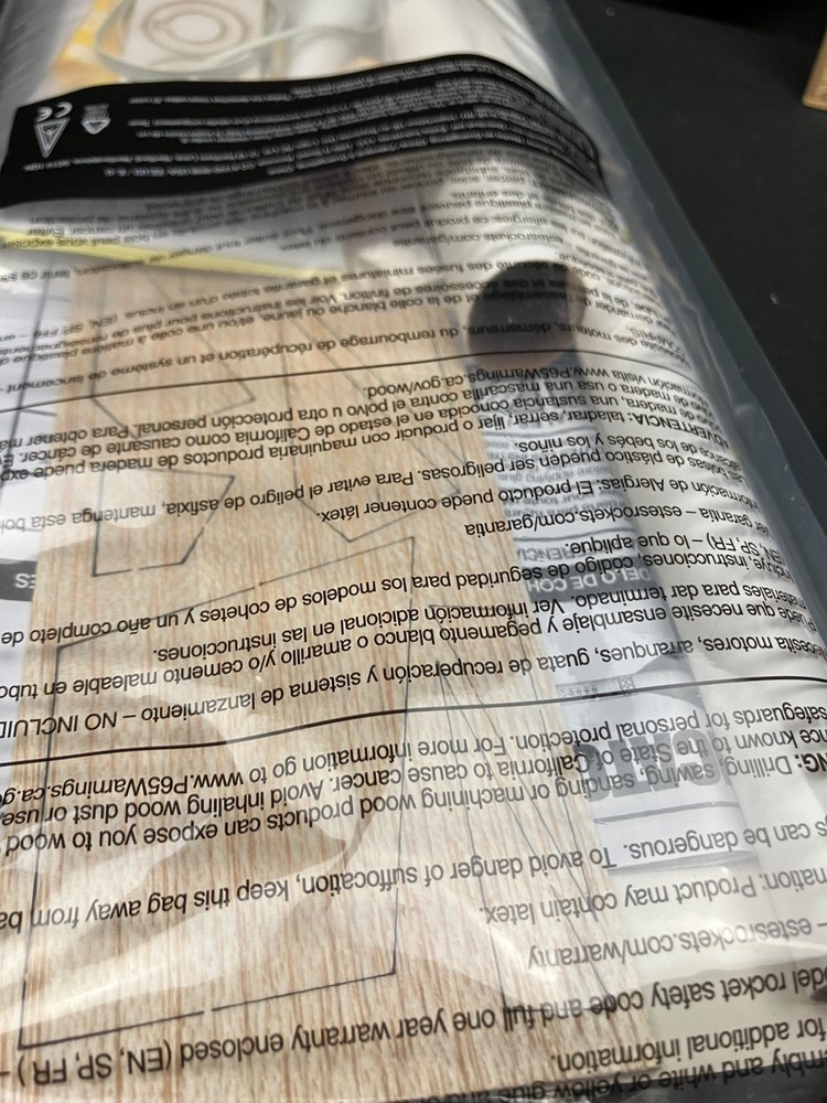 2 Wonderful Estes Flying Model Rocket Kits - Indicator and Wizard - Both Sealed