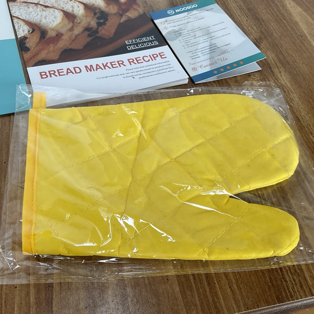 Moosoo BM8202 25 In 1 2lb Programmable Bread Machine Maker Digital Touch NEW