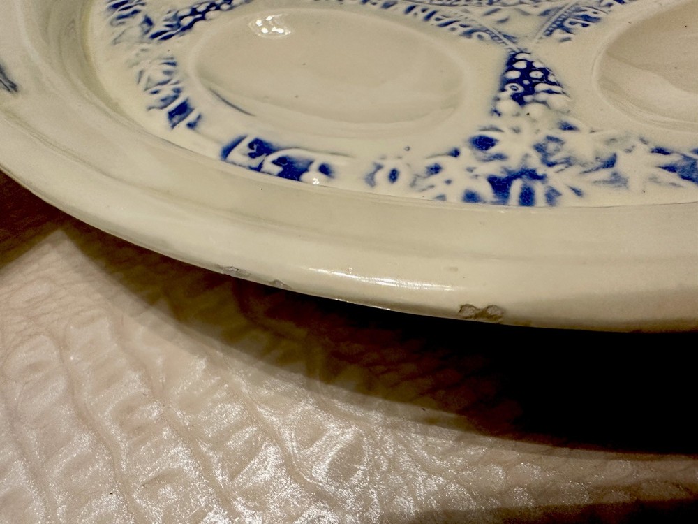 Passover Seder Plate. Blue & Cream. Handles. 6 Sections
