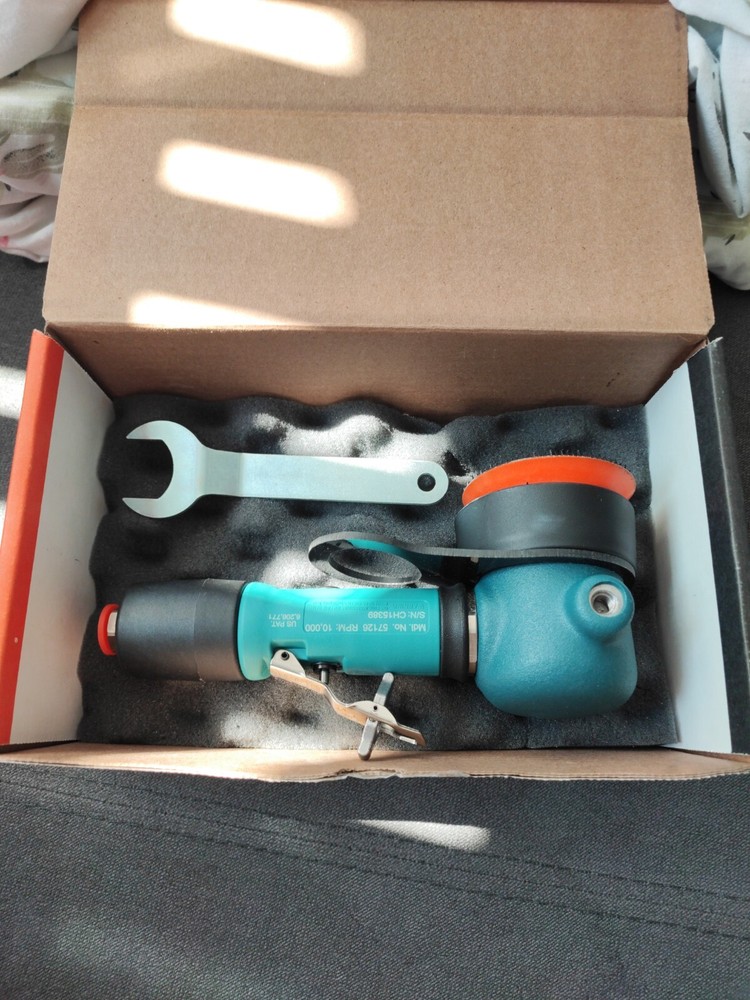 Dynabrade orbital polisher/sander