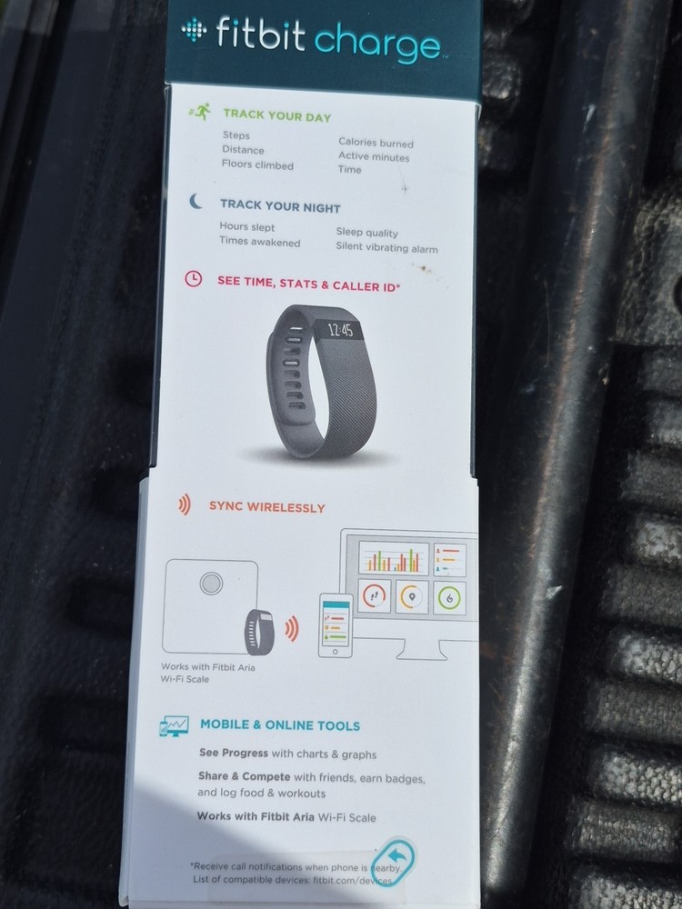 Fitbit Charge HR Wireless Activity Wristband - Small New/Open-