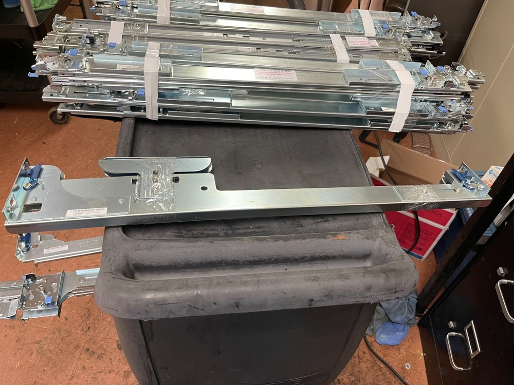 Dell 0H7836 & 0DC610 3U Rack Mount Server Rails